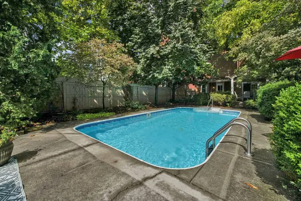 1283 Hunter Avenue, Columbus, OH 43201