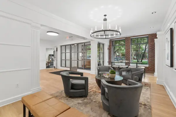 250 Daniel Burnham Square #702, Columbus, OH 43215