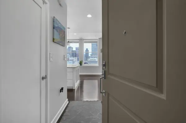 145 N High Street #800, Columbus, OH 43215