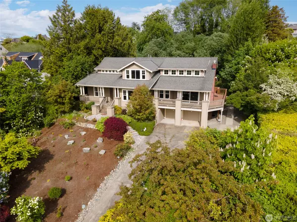 1533 S Sunset Dr, Tacoma, WA 98465-1236