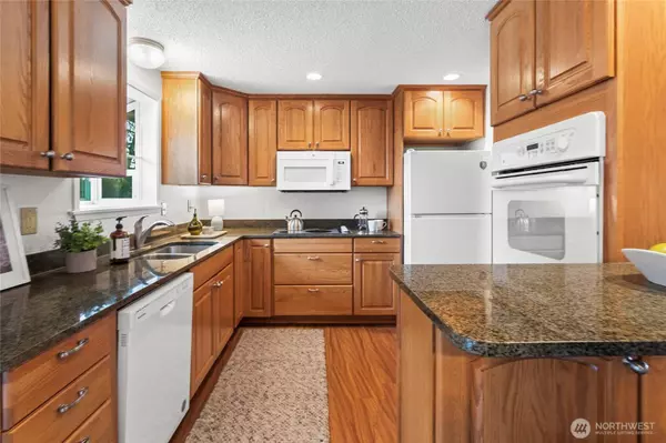 5246 S Mason AVE, Tacoma, WA 98409