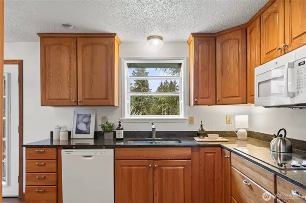 5246 S Mason AVE, Tacoma, WA 98409