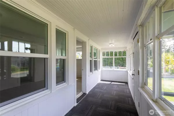 6835 S I ST, Tacoma, WA 98408