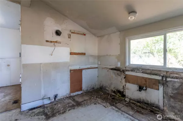 6007 S Montgomery ST, Tacoma, WA 98409