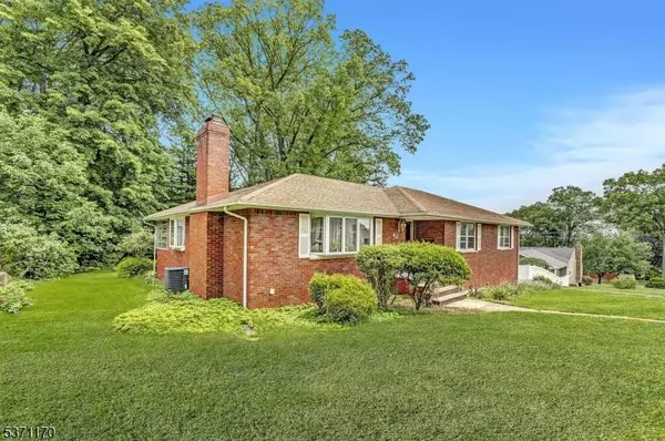 42 Cecilia Dr, Wayne Twp., NJ 07470