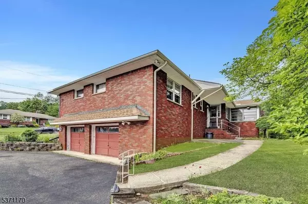 42 Cecilia Dr, Wayne Twp., NJ 07470