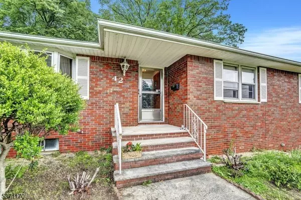 42 Cecilia Dr, Wayne Twp., NJ 07470