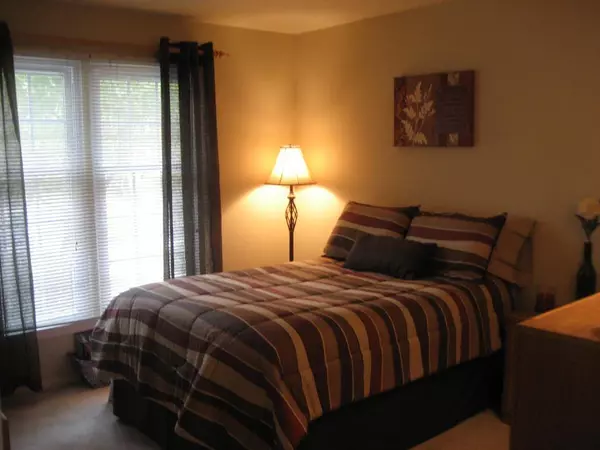 137 Madeline Ave #2, Clifton City, NJ 07011