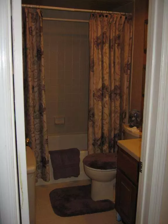 137 Madeline Ave #2, Clifton City, NJ 07011