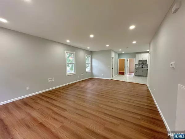 137 Madeline AVE #1, Clifton, NJ 07011