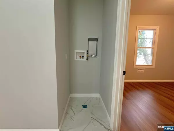 137 Madeline AVE #1, Clifton, NJ 07011