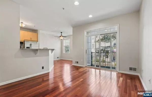 107 Brittany, Clifton, NJ 07013