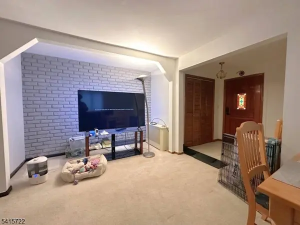 104 William St, Clifton City, NJ 07014