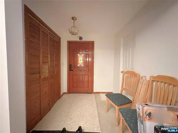 104 William ST, Clifton, NJ 07014