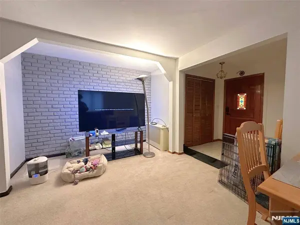 104 William ST, Clifton, NJ 07014