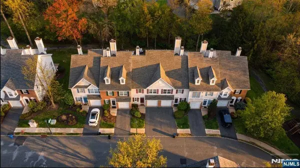 75 Washington CT, Montville Township, NJ 07082