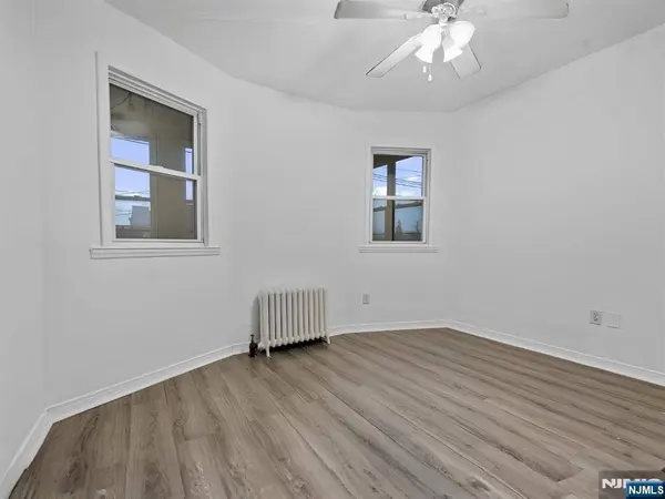 22 Harrison AVE #2, Garfield, NJ 07026