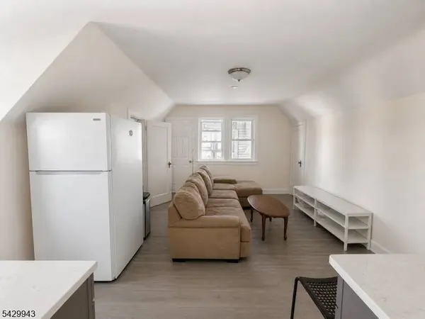 270 Pacific St #3, Paterson City, NJ 07503