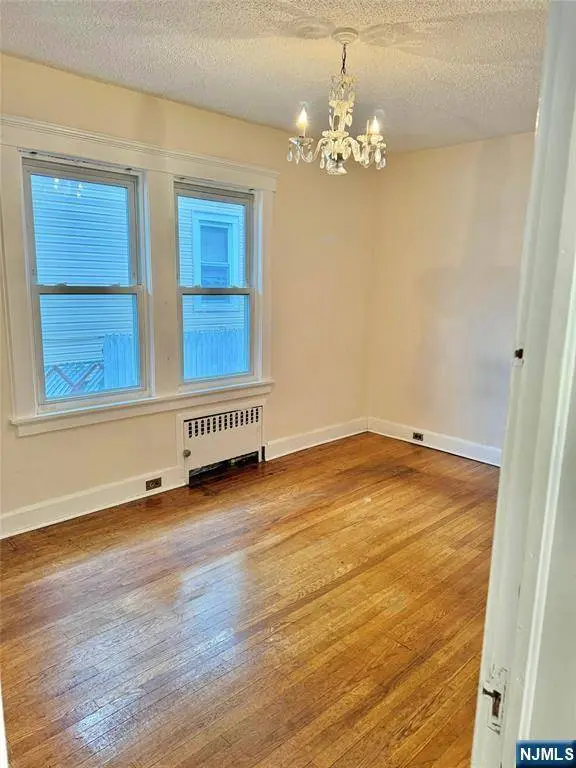 383-385 Dakota ST, Paterson, NJ 07503