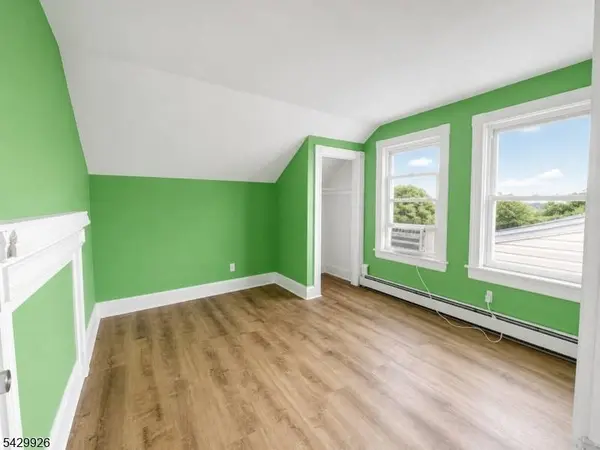 276 Atlantic St, Paterson City, NJ 07503