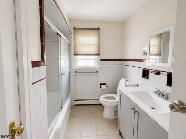 270 Pacific St #3, Paterson City, NJ 07503