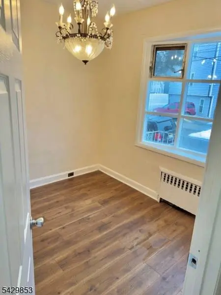 383 Dakota St, Paterson City, NJ 07503