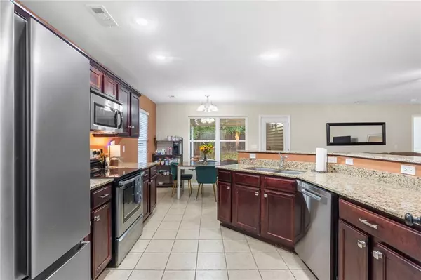 4326 Pecan St, Fayetteville, AR 72704