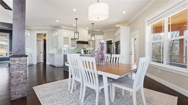 2413 N Autumn View Dr, Fayetteville, AR 72701