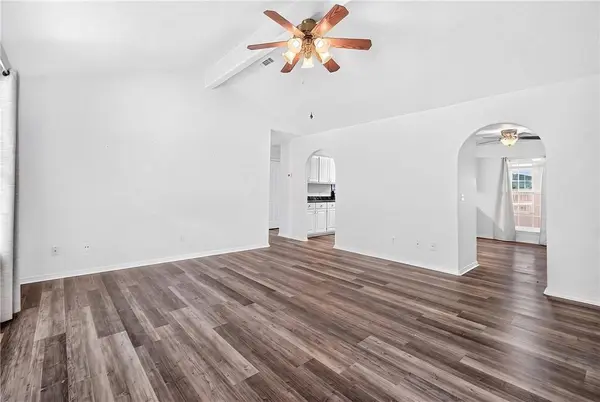 2724 Jessica Pl, Fayetteville, AR 72701