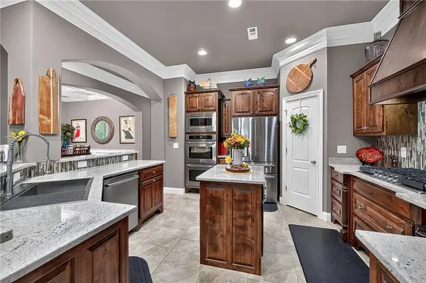 3696 Jules Verne Ave, Fayetteville, AR 72704