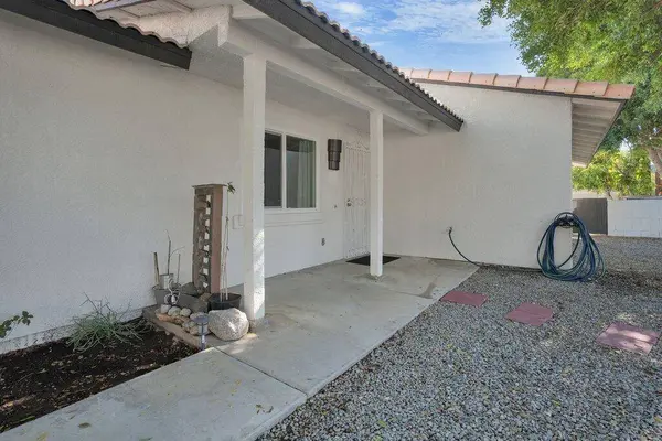 52198 Avenida Martinez, La Quinta, CA 92253