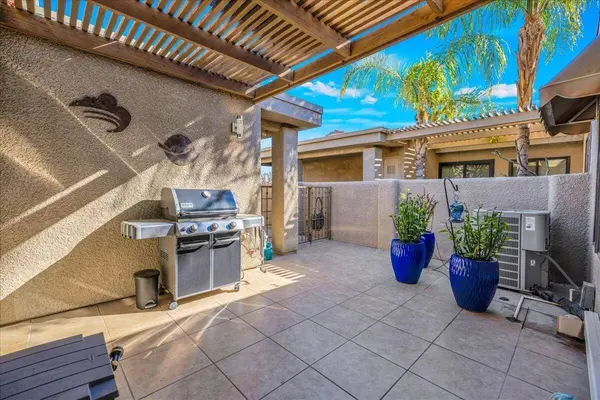 72303 Sommerset DR, Palm Desert, CA 92260