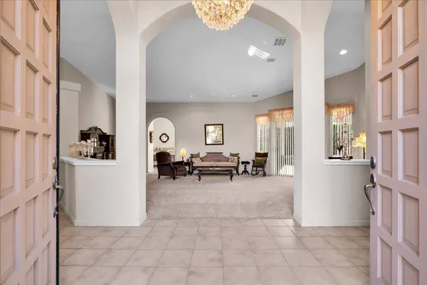 50915 Paloma CT, La Quinta, CA 92253