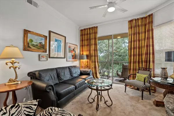 5134 NORTHRIDGE RD #303, Sarasota, FL 34238