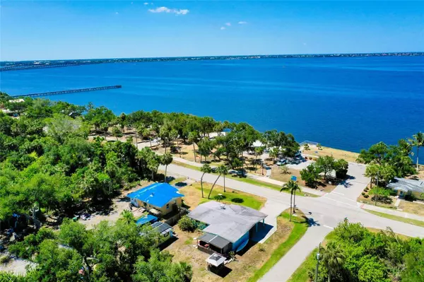 23022 BAYSHORE RD, Punta Gorda, FL 33980