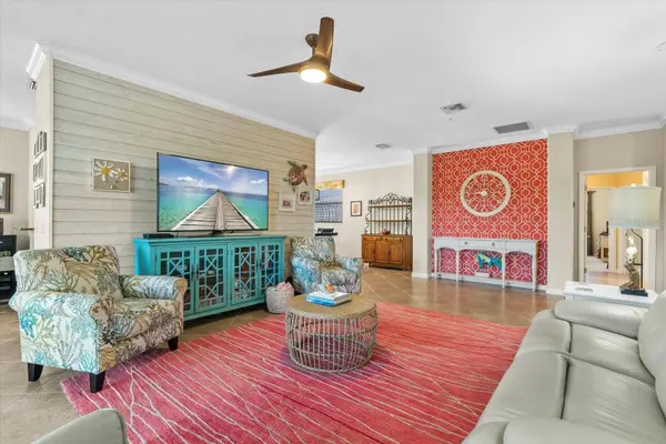 20080 RAGAZZA CIR #202, Venice, FL 34293