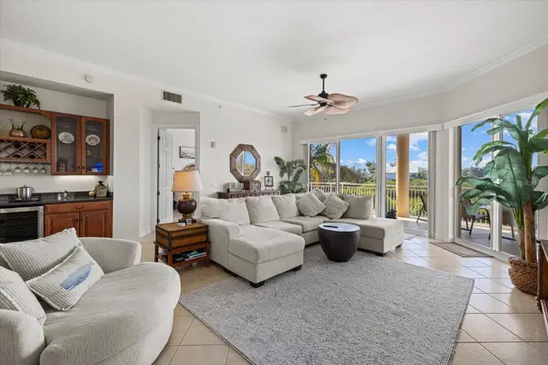 6100 JESSIE HARBOR DR #203, Osprey, FL 34229