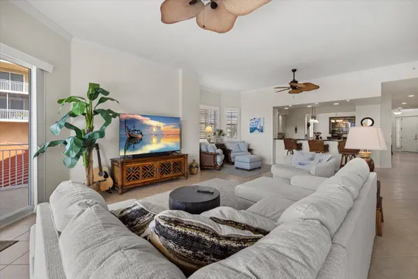 6100 JESSIE HARBOR DR #203, Osprey, FL 34229