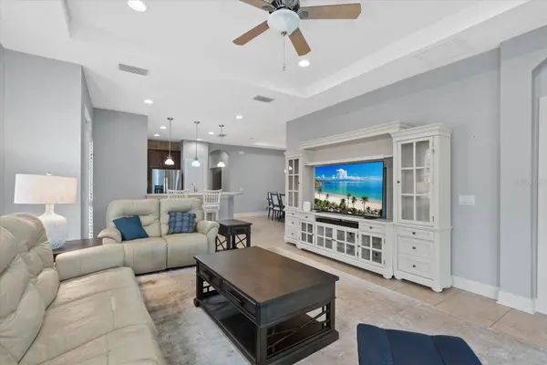 395 CAPULET DR, Venice, FL 34292