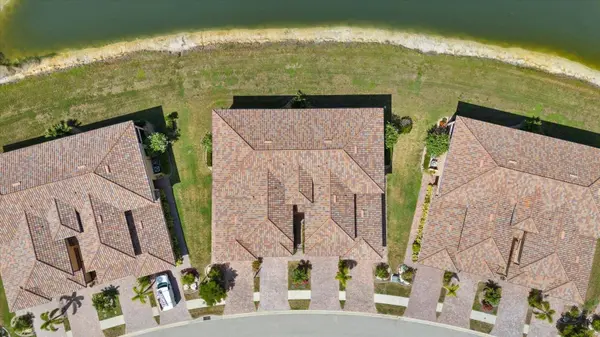 20080 RAGAZZA CIR #102, Venice, FL 34293
