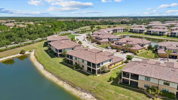 20080 RAGAZZA CIR #102, Venice, FL 34293