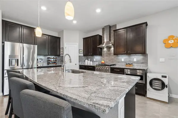 9845 SHORELINE VIEW WAY, Wesley Chapel, FL 33545