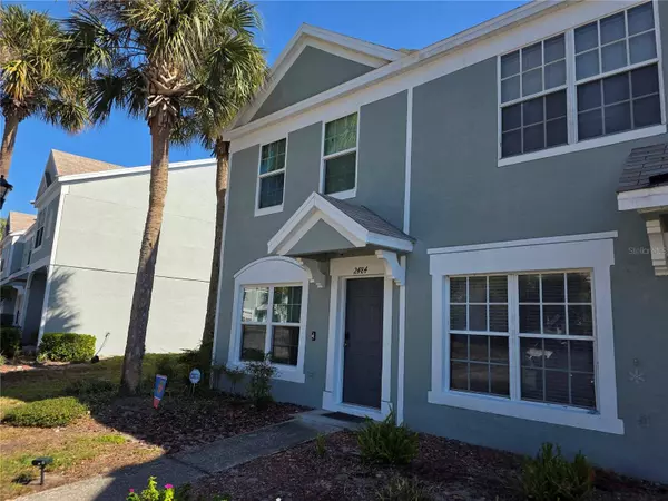 2484 LAKE WOODBERRY CIR, Brandon, FL 33510