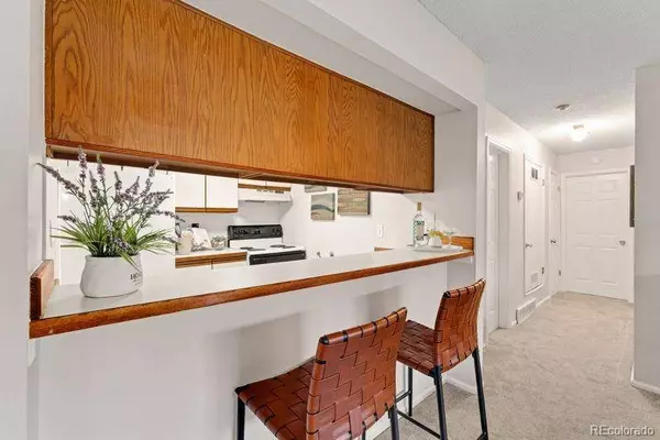 6388 Oak CT #104, Arvada, CO 80004