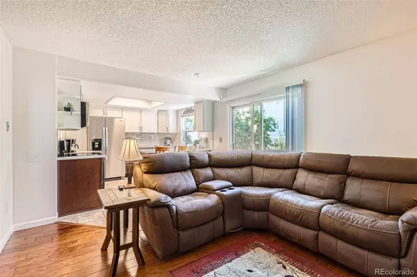 8156 Carr CIR, Arvada, CO 80005