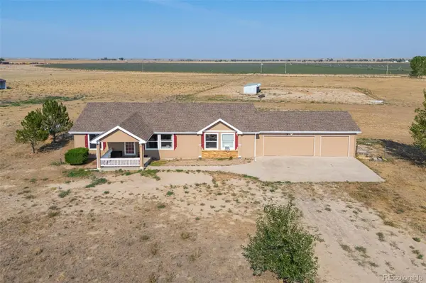 9 E Ranch Rd, Wiggins, CO 80654-7532