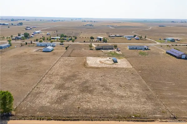 9 E Ranch Rd, Wiggins, CO 80654-7532