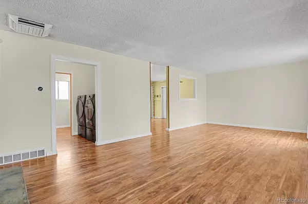 4425 S Zang ST, Morrison, CO 80465