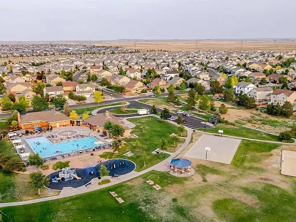 223 S New Castle Way, Aurora, CO 80018-1711