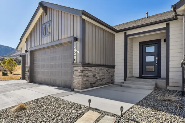 4526 Mesa Top Dr, Monument, CO 80132-7197